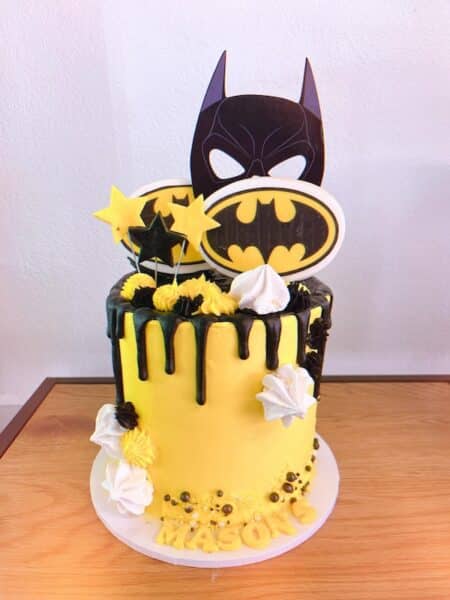 Scrumptious Bakes | Custom Cakes, Cupcakes and Cookies